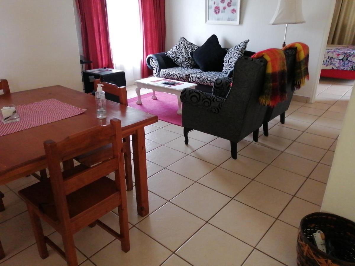 Bell Park Self Catering Bed & Breakfast Champagne Valley Екстериор снимка