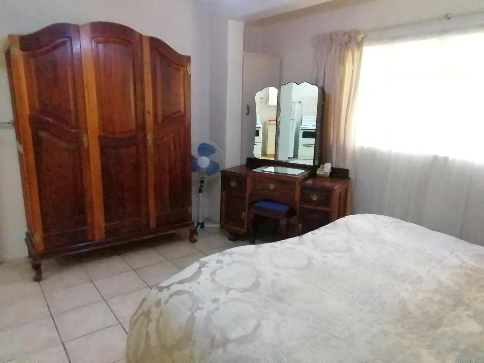 Bell Park Self Catering Bed & Breakfast Champagne Valley Екстериор снимка